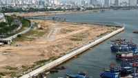 Đà Nẵng: Tạm dừng, rà soát tất cả dự án xây dựng ven sông Hàn để đánh giá tác động môi trường