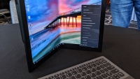 Lenovo gây bất ngờ với laptop màn hình gập ThinkPad X1