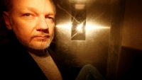 Julian Assange bị Mỹ buộc tội gián điệp