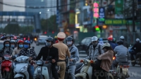 Hà Nội: Nguyên nhân khiến đường Lê Văn Lương ùn tắc nghiêm trọng
