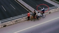4 học sinh ném đá vỡ kính ôtô trên cao tốc Hà Nội - Hải Phòng
