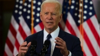 Ông Biden nói gói đầu tư hơn 2.000 tỷ USD là cần thiết để bắt kịp Trung Quốc