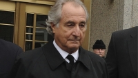 Trùm lừa đảo đa cấp Bernie Madoff qua đời trong tù ở tuổi 82