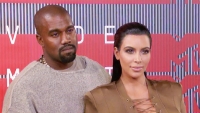 Hậu ly hôn, Kim Kardashian nhận được nhiều lời tán tỉnh