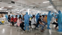 Phát hiện 300 công nhân ở Bắc Giang dương tính với COVID-19