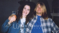 6 sợi tóc của ca sĩ Kurt Cobain được mua lại với giá 14.145 USD