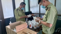 Phát hiện “chợ thuốc” Hapulico bán nước sát khuẩn giả