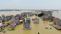 Trung Quốc đối mặt mùa lũ lớn, 71 con sông vượt mức cảnh báo