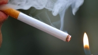 Cảnh báo: Người hút thuốc lá mắc COVID-19 khả năng tử vong cao hơn