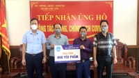 Tập đoàn Bách Việt hỗ trợ vật tư y tế trị giá gần 5 tỷ đồng cho tỉnh Bắc Giang