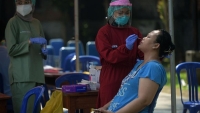 Dịch bệnh COVID-19 tại ASEAN bất ngờ “nóng” trở lại