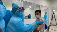 Triển khai tiêm vaccine phòng COVID-19 sử dụng vốn do UNICEF viện trợ