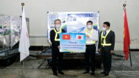 Ngày mai, lô vắc xin phòng COVID-19 thứ 3 do Nhật Bản viện trợ sẽ về tới sân bay Tân Sơn Nhất