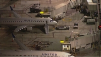 Mỹ: Hành khách nhảy khỏi máy bay khi đang phê ma túy đá, đối mặt án tù 20 năm