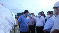Phó Thủ tướng Lê Văn Thành thị sát việc triển khai dự án đường cao tốc Bắc-Nam