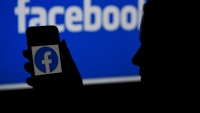 Facebook thử nghiệm cảnh báo người dùng về các bài đăng cực đoan