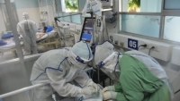 Bệnh nhân COVID-19 gia tăng, TP. Hồ Chí Minh lên kịch bản 50 nghìn giường bệnh