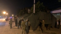 Lực lượng chức năng dựng lều, bạt ngay trong đêm chuẩn bị kiểm soát người ra vào Thủ đô