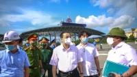Chủ tịch thành phố Hà Nội kiểm tra chốt phòng chống dịch trạm thu phí cao tốc Pháp Vân- Cầu Giẽ