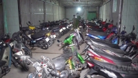 Phát hiện hàng trăm mô tô không giấy tờ, không chính chủ trong tiệm cầm đồ ở An Giang