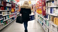 Các siêu thị ở Anh cảnh báo về mối đe dọa 'đại dịch' đối với nguồn cung cấp thực phẩm
