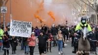 Úc: Hàng nghìn người biểu tình phản đối phong tỏa COVID đụng độ với cảnh sát