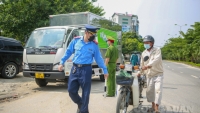 Hà Nội: Phương tiện vận tải hàng hóa trong Vùng 1 được cấp giấy đi đường thế nào?