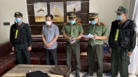 Khởi tố, bắt tạm giam Chánh văn phòng Cảng hàng không quốc tế Phú Bài