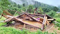 Yên Bái: Hơn 400 ngôi nhà bị tốc mái do mưa lớn