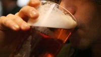 Nghiên cứu cho thấy rượu liên quan đến nhiều bệnh ung thư hơn