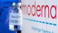 Nhu cầu tăng nóng, Moderna mở thêm nhà máy sản xuất vaccine
