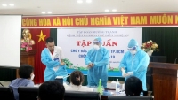 31 cán bộ y tế bệnh viện ngoài công lập Nghệ An tăng viện cho các tỉnh phía Nam chống dịch