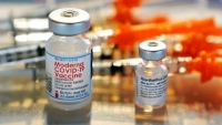 Hãng thông tấn Reuters: Vaccine ngừa COVID-19 không chứa graphene oxide