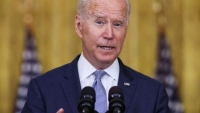 Ông Biden tăng quân để sơ tán khỏi Afghanistan, bảo vệ quyết định rút quân