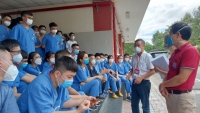 100 bác sĩ nội trú của Đại học Y Hà Nội đến hỗ trợ Bình Dương chống dịch