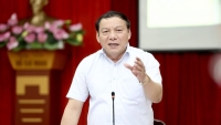 Ông Nguyễn Văn Hùng làm Chủ tịch Hội đồng xét tặng danh hiệu Nghệ nhân nhân dân, Nghệ nhân ưu tú