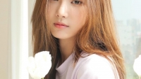 Bạn gái mới Lee Min Ho: Mỹ nhân có gương mặt thiên thần, thân hình gợi cảm