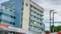 Phát hiện nhân viên y tế mắc COVID-19, một bệnh viện tư nhân ở Quảng Ngãi bị phong tỏa
