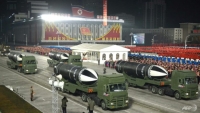 Triều Tiên tổ chức lễ duyệt binh vào đêm khuya
