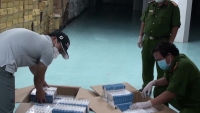 Thu giữ gần 10.000 hộp thuốc 'Liên Hoa Thanh Ôn' quảng cáo điều trị COVID-19