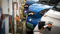 Trung Quốc chấn chỉnh ngành công nghiệp ô tô điện bùng nổ quá mức