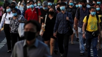 “Kiệt sức” vì chống dịch, nhiều nước Đông Nam Á hướng tới mở cửa kinh tế