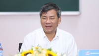 GS Nguyễn Anh Trí: “Phong tỏa, cách ly, giãn cách cần thiết chống dịch, nhưng phiền toái”