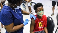 Các nước đang tiêm vaccine Covid-19 cho trẻ em như thế nào?