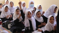 Taliban cấm nữ sinh học Trung học