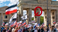 Facebook xóa tài khoản của nhóm chống giãn cách ở Đức