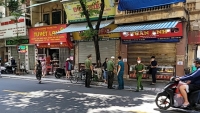 Vi phạm giãn cách phòng dịch, hàng loạt tiệm bánh trung thu ở Hà Nội bị yêu cầu tạm đóng cửa