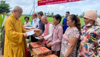 Phật giáo tỉnh Trà Vinh xây dựng đường giao thông nông thôn, hỗ trợ xây dựng nhà nhân mùa Phật đản