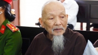 'Thầy ông nội” Lê Tùng Vân bị khởi tố thêm về tội Loạn luân