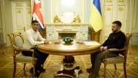 Thủ tướng Anh tuyên bố viện trợ thêm cho Ukraine
